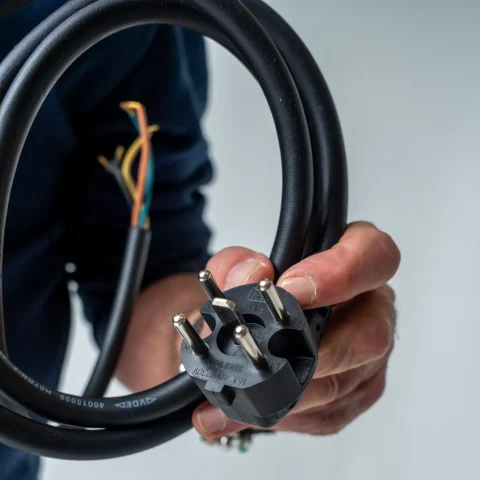 Close-up van een perilex stopcontact